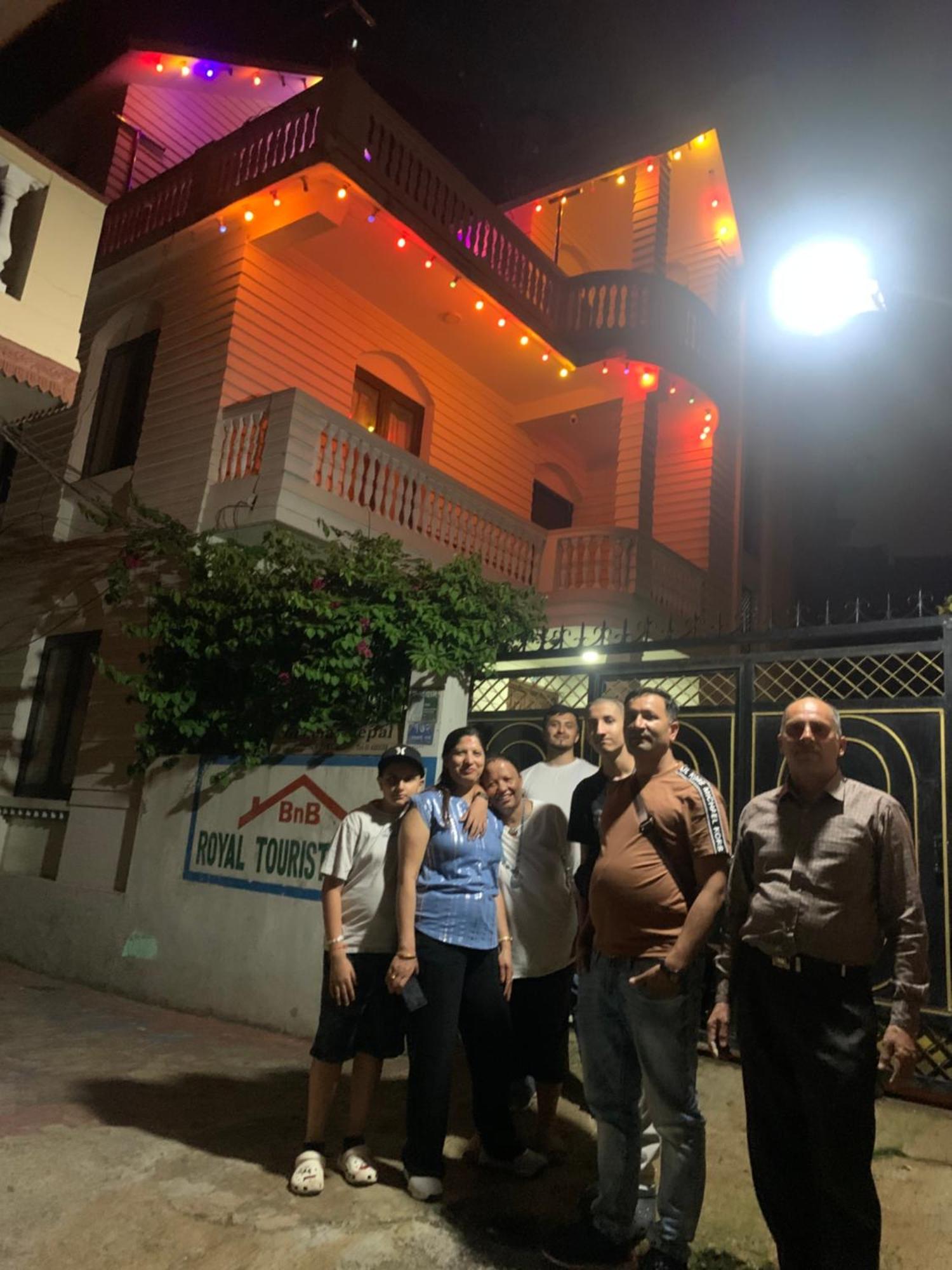 Bnb Royal Tourist House 加德满都 外观 照片